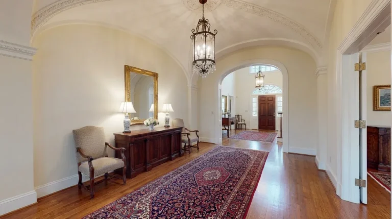 Hallway Decorating Ideas